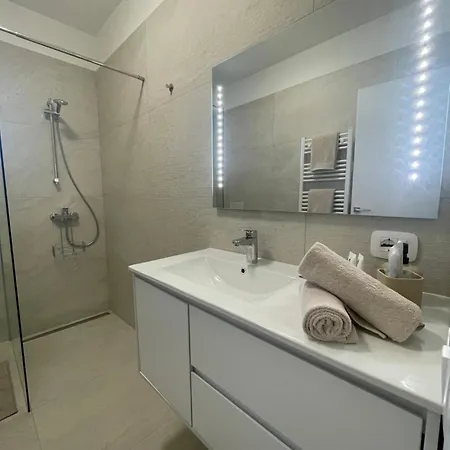 Apartment Baldo - Regarda Travel