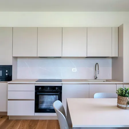 Baldo - Regarda Travel Apartment Cola (Verona)