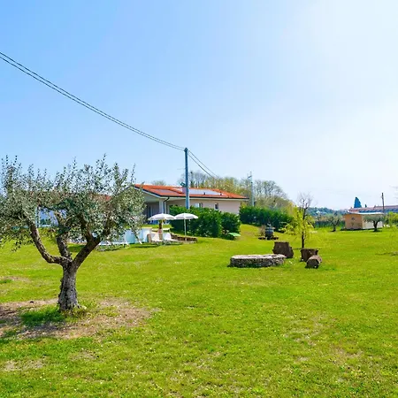 Apartment Lagobaldo - Regarda Travel *